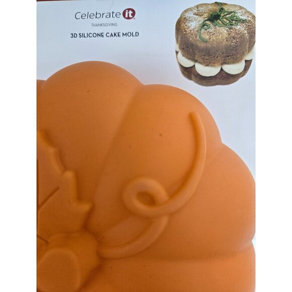 Celebrate It Thanksgiving 3D Silicone‎ Pumpkin Cake Mold Autumn Treat Mold - Picture 1 of 9